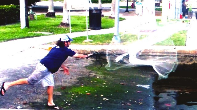 How To Throw A Cast Net At The Boat Ramp